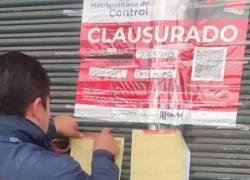 En Quito clausuran veterinaria clandestina y rescatan tres perros en condiciones críticas