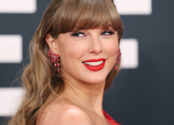Taylor Swift confirma su duodécimo álbum The Life of a Showgirl para 2025.