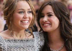 Demi Lovato recordó las comparaciones que vivió con Miley Cyrus y Selena Gomez durante su etapa en Disney.