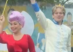 Iván Farah sorprende en Samborondón como ‘Príncipe Encantador’ durante la jornada electoral 2025