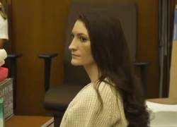 Captura de un video aficionado de Lindsay Clancy durante un juicio.