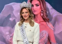 Clara Vegas generó polémica tras responder a críticas en un en vivo.