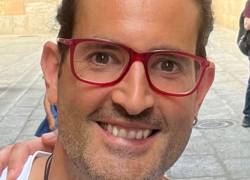 La residencia de Fernando Casado fue revocada.