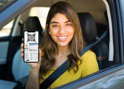 La licencia digital es tan válida como la física, se la puede usar en el celular para todos los trámites y controles.