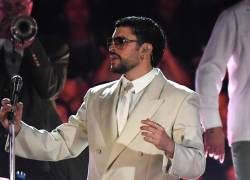 Bad Bunny encabezará el show de medio tiempo del Super Bowl LX con un despliegue escénico de gran escala.