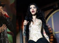 Cazzu habría obtenido la visa estadounidense para viajar con su hija Inti luego de que Christian Nodal presuntamente obstaculizara el permiso meses atrás.