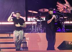 Pablo Alborán inició puntual a las 19:30 por el toque de queda en Guayaquil.