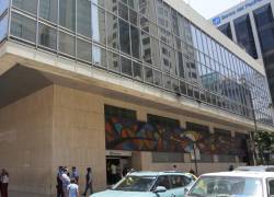 Fachada del edificio de la Superintendencia de Compañías en Guayaquil.