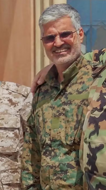 $!El jefe de inteligencia Hojjatollah Omidvar murió en el ataque.