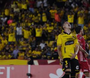 En el estadio Banco Pichincha, Barcelona se enfrentó a Argentinos Junior en partido de ida por Copa Libertadores.