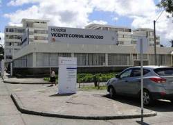 Hospital Vicente Corral Moscoso presenta desabastecimiento de oxígeno medicinal.