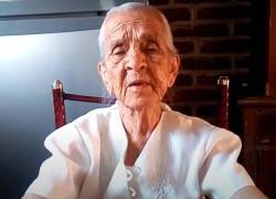 Abuelita soñaba con ser youtuber y se volvió viral