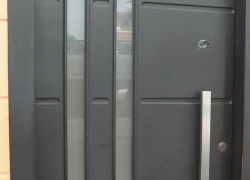 Unidad educativa fue atacada a disparos.