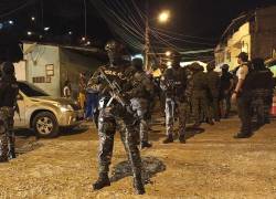 Fotografía de los efectivos de Policía desplegados ante las emergencias reportadas.