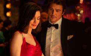 Anne Hathaway, Dakota Johnson y Josh Hartnett encabezan el reparto del nuevo thriller psicológico.