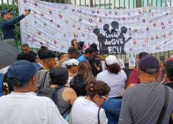 Las fotografías de Josué, Ismael, Nehemías y Steven fueron colocadas en la avenida 25 de Julio, en el sur de Guayaquil.