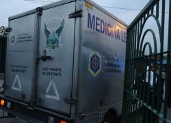 Fotografía referencial de un camión de Medicina Legal.