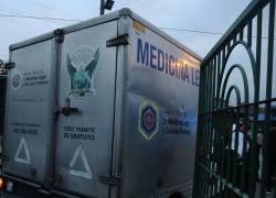 Fotografía referencial de un vehículo de Medicina Legal