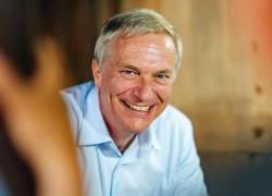 José Antonio Kast es admirador de la dictadura que impuso Augusto Pinochet.