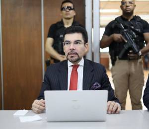 Carlos Alarcón Argudo asumió la conducción como fiscal general encargado del Estado, en noviembre de 2025.