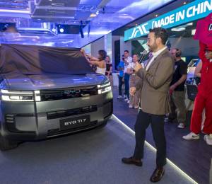 BYD presentó dos nuevos modelos súper híbridos enchufables en Ecuador
