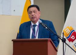 Jaime Bernabé asumió oficialmente el Ministerio de Salud.