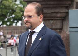 John Reimberg descarta excepciones durante el toque de queda.