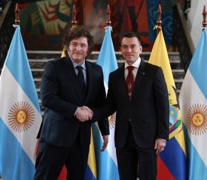 Javier Milei y Daniel Noboa se encuentran en Carondelet.