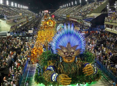 Primer día del desfile del Carnaval de Río de Janeiro 2015