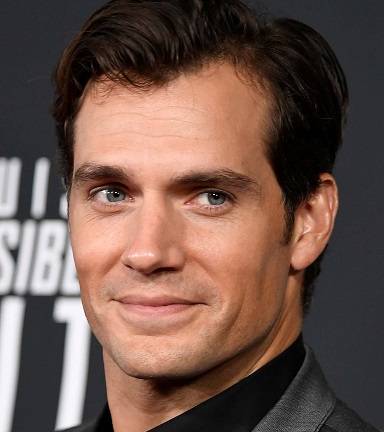 El accidente que pone en riesgo la sensualidad de Henry Cavill
