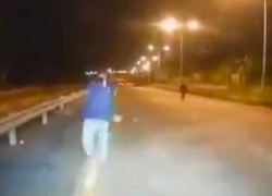 Video captó violento asalto a un bus interprovincial en Quevedo.