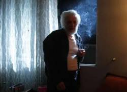 Escena de la película ecuatoriana Viejos Malditos, protagonizada por el fallecido actor Jaime Bonelli.