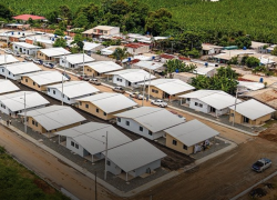 Ecuador enfrenta un déficit habitacional de aproximadamente 700.000 viviendas.