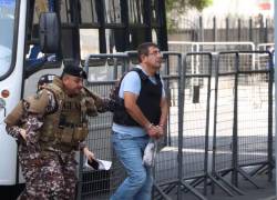 Santiago Díaz Asque ingresa a la Fiscalía General del Estado.