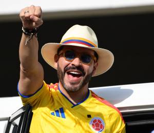 Candidato a la presidencia de Colombia, Abelardo de la Espriella, llegando a las votaciones de este 21 de junio de 2026.