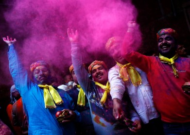 Holi, un festival que llena de colores a India