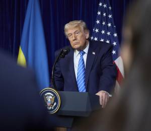 Fotografía presidencial del mandatario de Estados Unidos, Donald Trump.