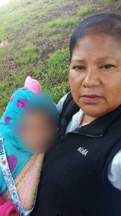 $!Imagen de Alicia junto a su nieta compartida en un chat familia.