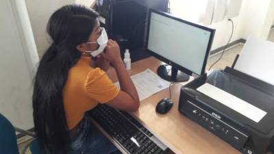 Gobierno elimina el examen de acceso a la universidad de la Senescyt Gobierno elimina el examen de acceso a la universidad de la Senescyt