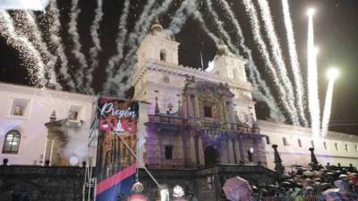 Quito reduce el aforo en sus fiestas e implementa medidas por variante Ómicron Quito reduce el aforo en sus fiestas e implementa medidas por variante Ómicron