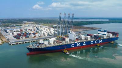 Puertos ecuatorianos buscan ser más eficientes Puertos ecuatorianos buscan ser más eficientes