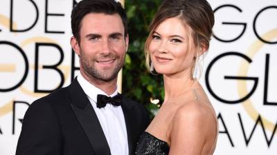 Adam Levine y Behati Prinsloo esperan a su segundo bebé Adam Levine y Behati Prinsloo esperan a su segundo bebé