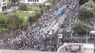 Polic&iacute;a Nacional desaloja la Casa de la Cultura en Quito; reportan desaparici&oacute;n de ni&ntilde;os