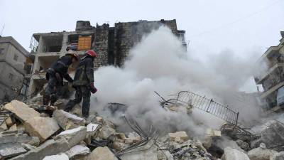 VIDEO: Personas atrapadas en los escombros tras terremoto en Turquía se graban y piden ayuda VIDEO: Personas atrapadas en los escombros tras terremoto en Turquía se graban y piden ayuda