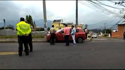 Asesinan a tiros a dos personas en Conocoto; una de las v&iacute;ctimas era miembro de la banda &quot;Latin King&quot;
