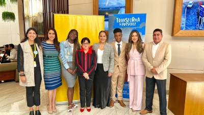 Aldeas Infantiles SOS Ecuador y DHL graduaron a 20 nuevos jóvenes capacitados para el sector laboral Aldeas Infantiles SOS Ecuador y DHL graduaron a 20 nuevos jóvenes capacitados para el sector laboral