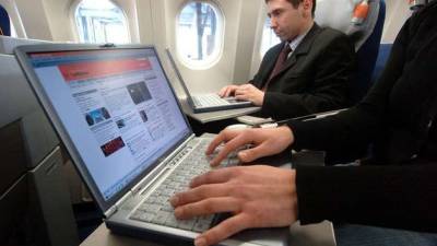 Reino Unido proh&iacute;be ordenadores y tabletas en vuelos de 6 pa&iacute;ses