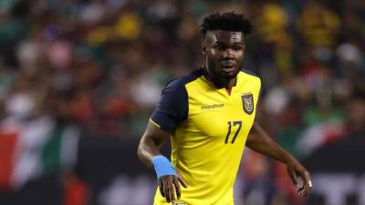 Ecuador entrena a puerta cerrada y celebra el cumpleaños de Jordy Caicedo Ecuador entrena a puerta cerrada y celebra el cumpleaños de Jordy Caicedo