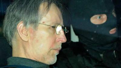 Michel Fourniret: El hombre que acechaba a jóvenes vírgenes junto a su esposa para violarlas y asesinarlas en su castillo Michel Fourniret: El hombre que acechaba a jóvenes vírgenes junto a su esposa para violarlas y asesinarlas en su castillo