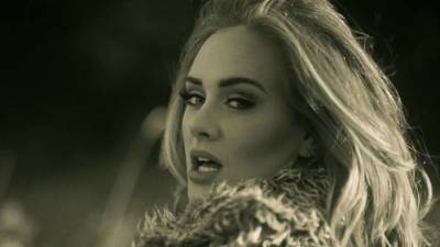 La nueva imagen de Adele en la portada de Rolling Stone La nueva imagen de Adele en la portada de Rolling Stone